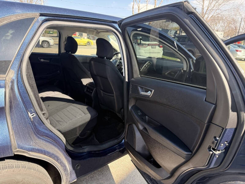 2017 Ford Edge SE