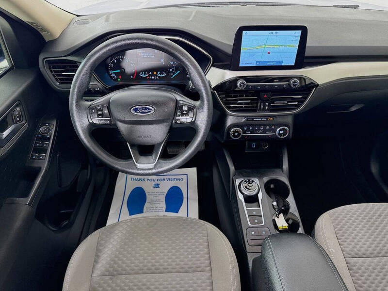 2020 Ford Escape SE