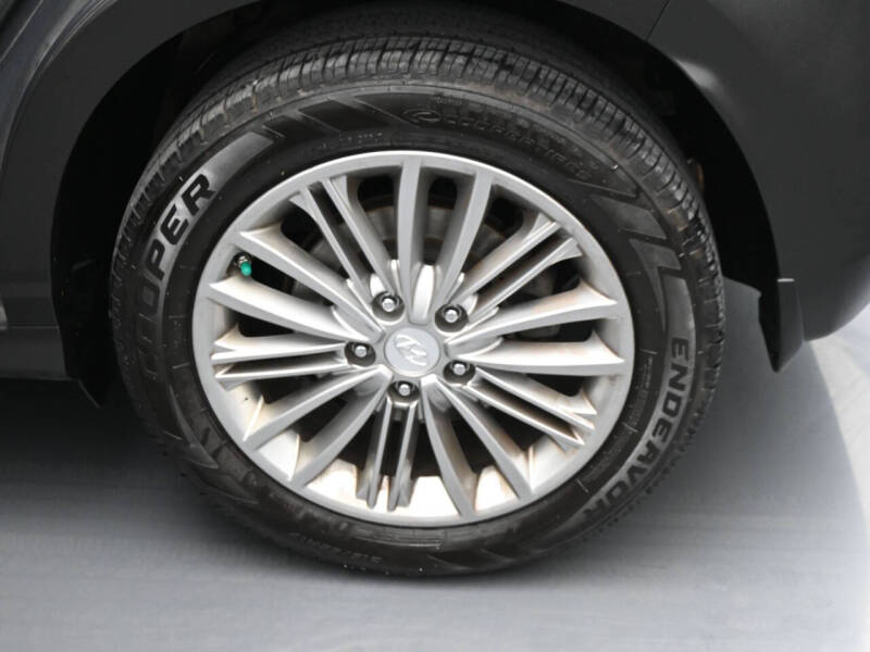 2020 Hyundai Kona SEL Plus