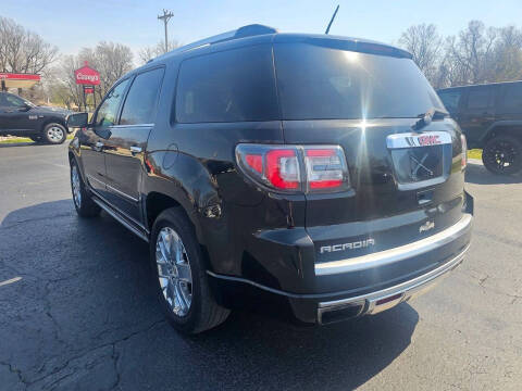 2016 GMC Acadia Denali