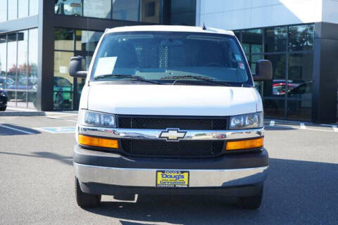 2024 Chevrolet Express 2500