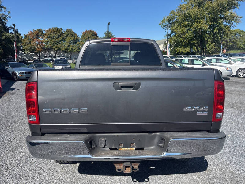 2004 Dodge Ram 1500 SLT