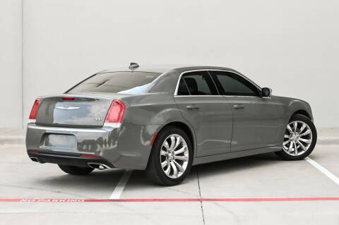 2019 Chrysler 300 Limited