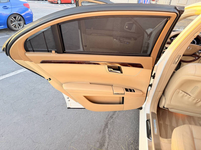 2013 Mercedes-Benz S-Class S 550 4MATIC