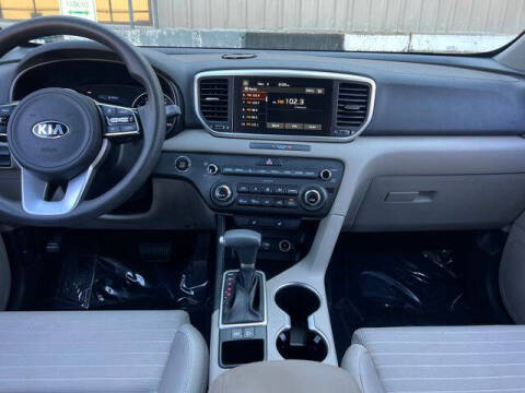 2022 Kia Sportage LX