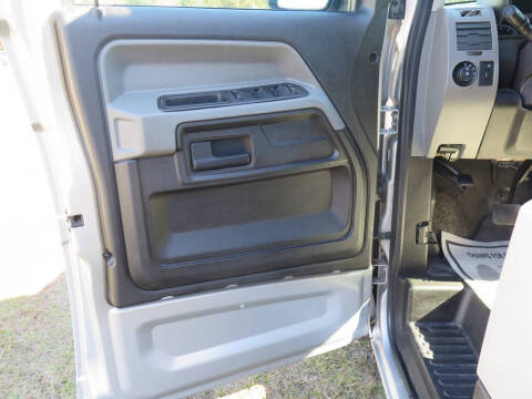 2014 AM General MV-1