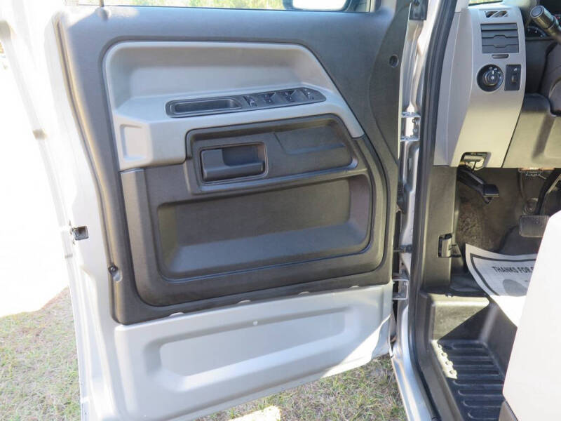 2014 AM General MV-1