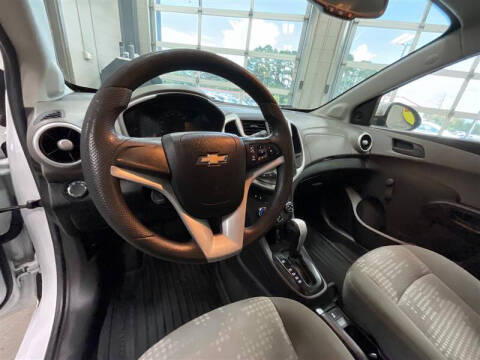 2017 Chevrolet Sonic LT Auto Fleet