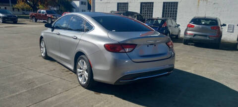 2016 Chrysler 200 Limited