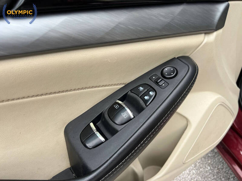 2017 Nissan Maxima