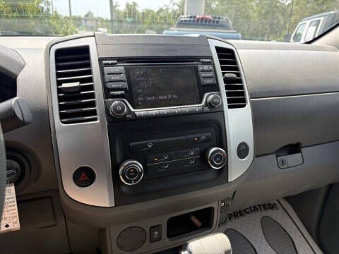 2017 Nissan Frontier SV