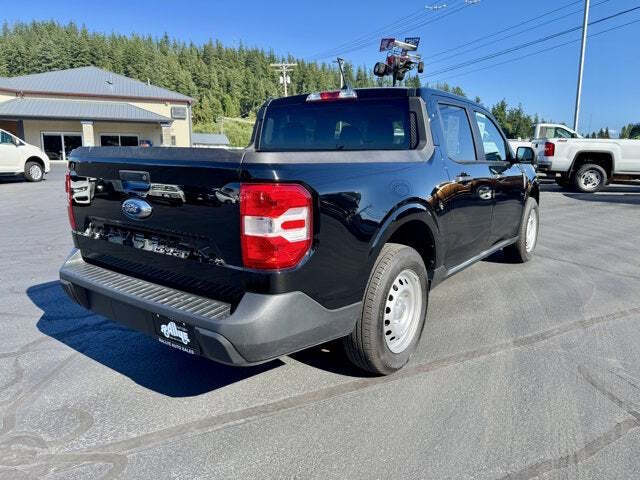 2022 Ford Maverick XL