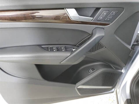 2019 Audi Q5 quattro Prestige 45 TFSI