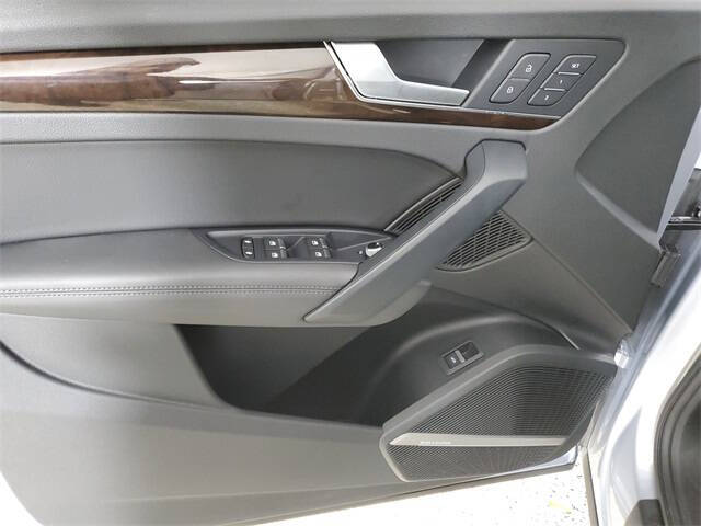 2019 Audi Q5 quattro Prestige 45 TFSI