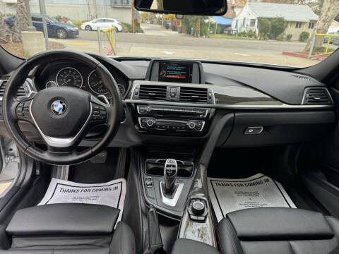 2016 BMW 3 Series 328i