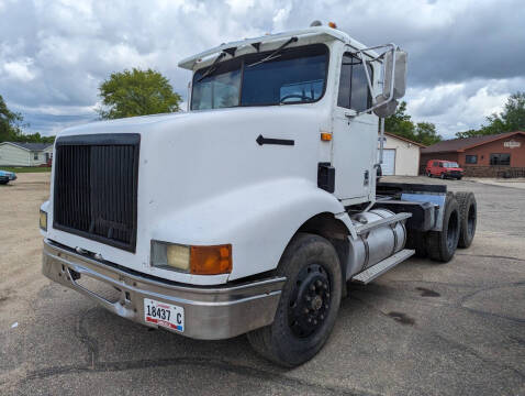 1993 International 9200 Day Cab