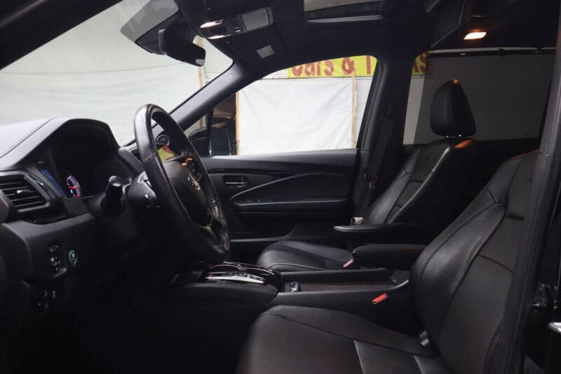 2022 Honda Pilot Black Edition