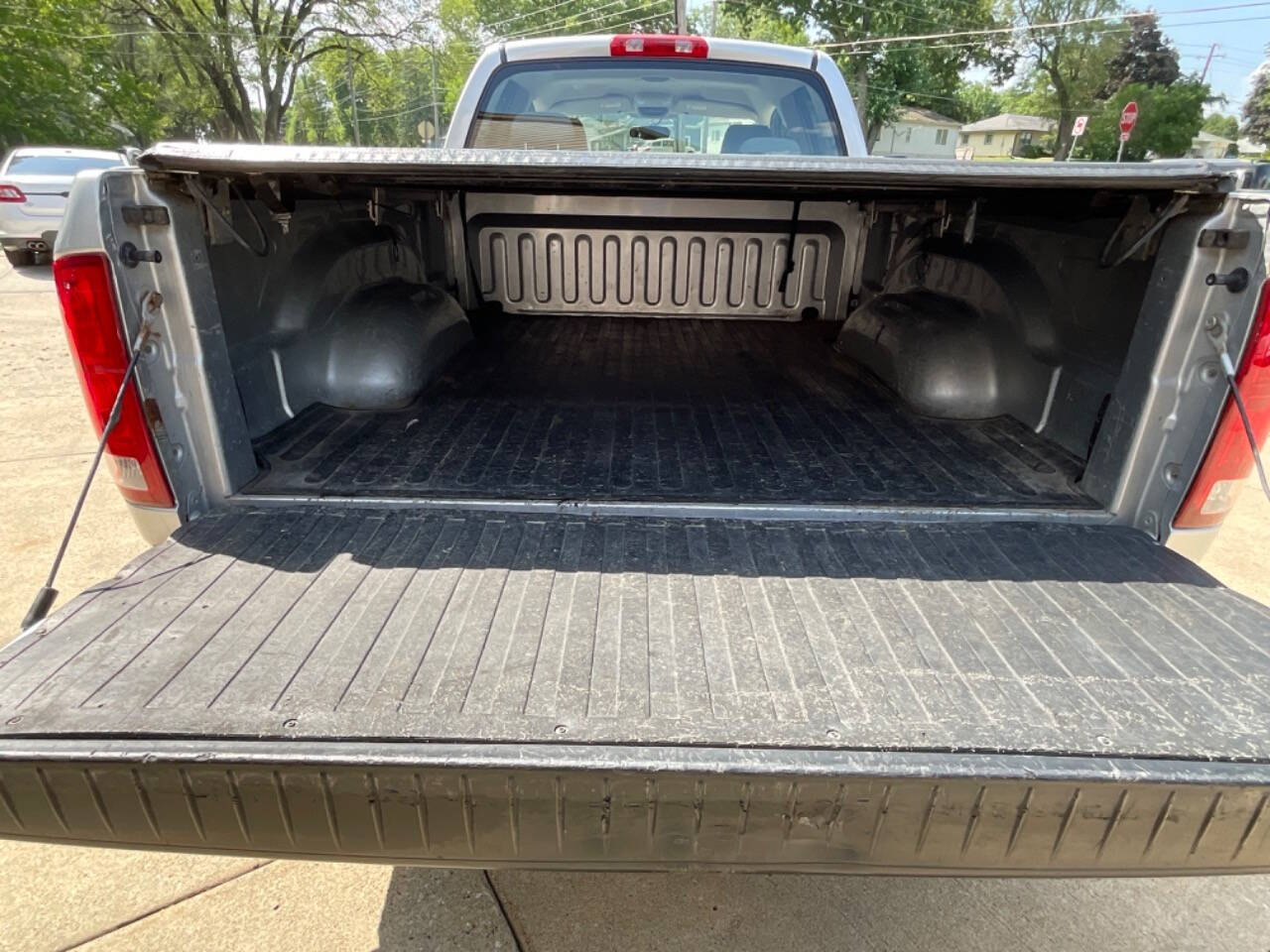 2006 Dodge Ram 1500 for sale at Auto Connection in Waterloo, IA