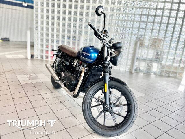 2022 Triumph Street Twin for sale at TRIUMPH CINCINNATI in Cincinnati OH