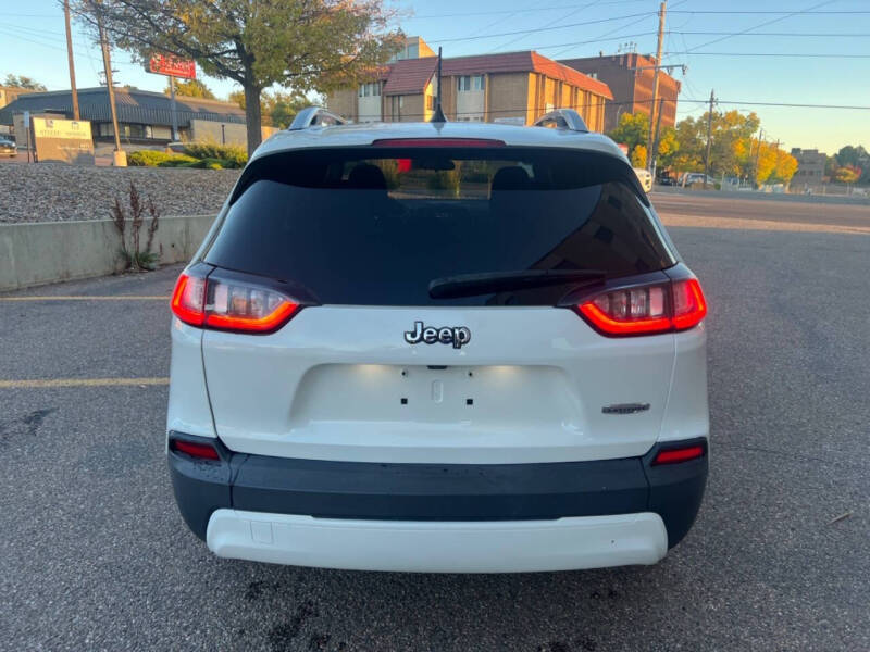 2019 Jeep Cherokee Latitude