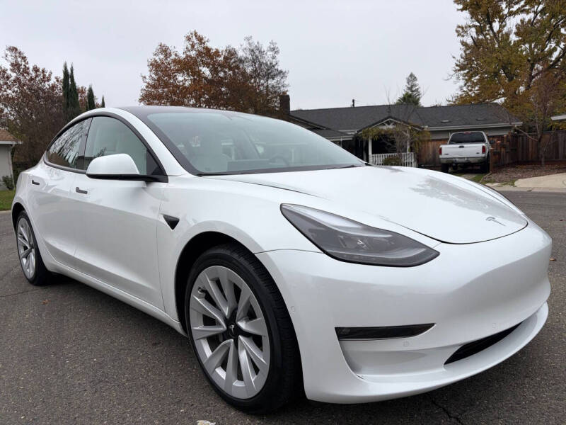 2022 Tesla Model 3 Long Range