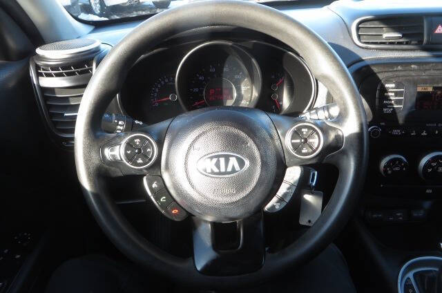 2015 Kia Soul +