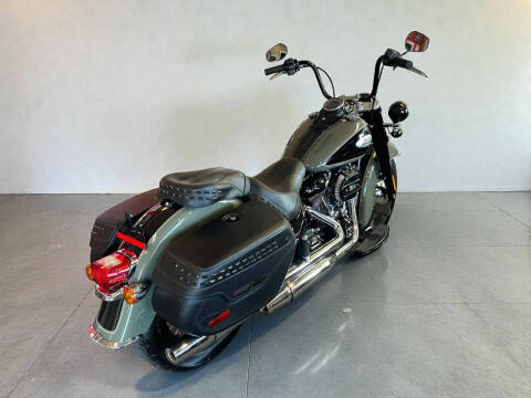2021 Harley-Davidson FLHCS Heritage Classic 114