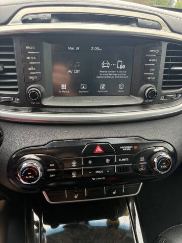2017 Kia Sorento EX V6