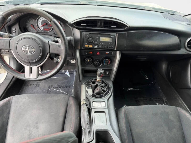 2013 Scion FR-S