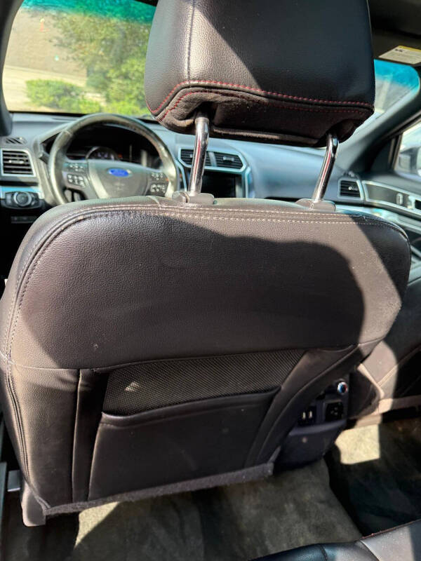 2016 Ford Explorer Sport