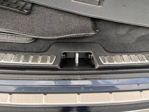 2024 Volvo XC90 Recharge T8 Ultimate Bright Theme 7P