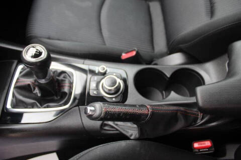 2016 Mazda MAZDA3 i Grand Touring