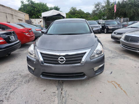 2015 Nissan Altima for sale at 1st Klass Auto Sales in Hollywood FL