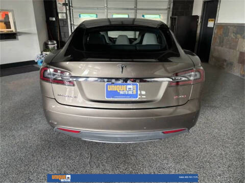 2015 Tesla Model S P90D