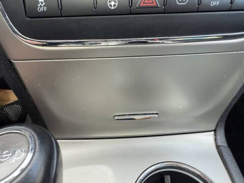 2011 Jeep Grand Cherokee Overland