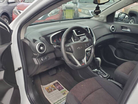 2018 Chevrolet Sonic LT Auto