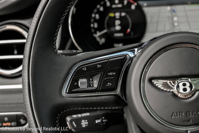 2024 Bentley Bentayga Hybrid