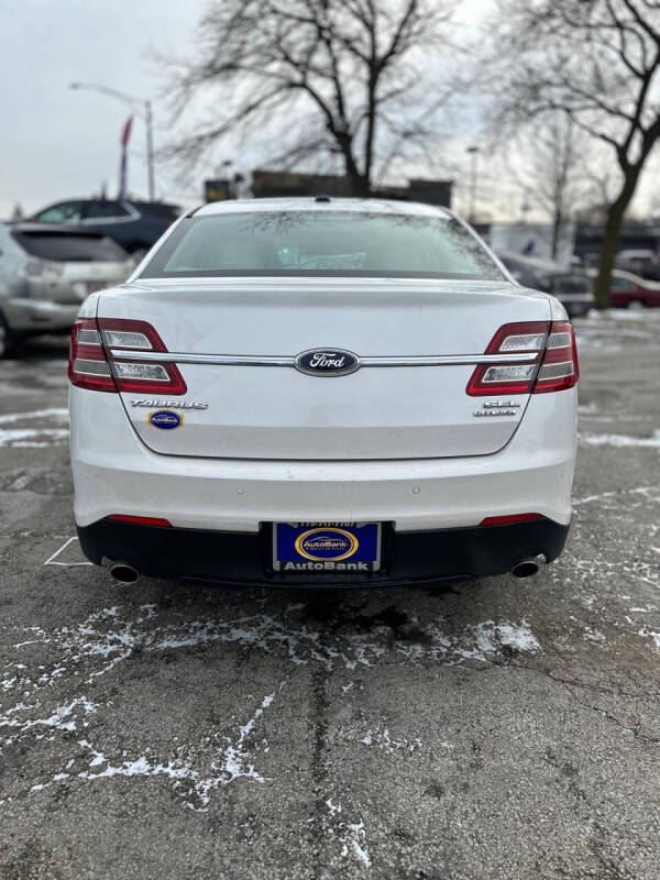 2013 Ford Taurus SEL