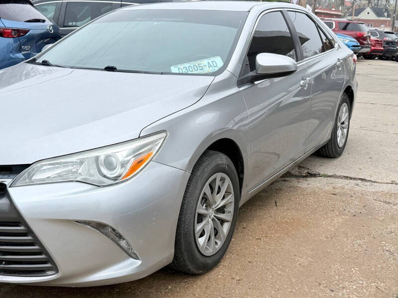 2017 Toyota Camry LE