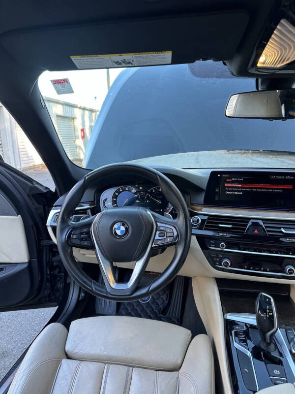 2017 BMW 5 Series 530i