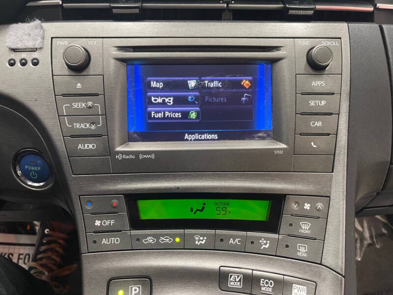 2015 Toyota Prius Three
