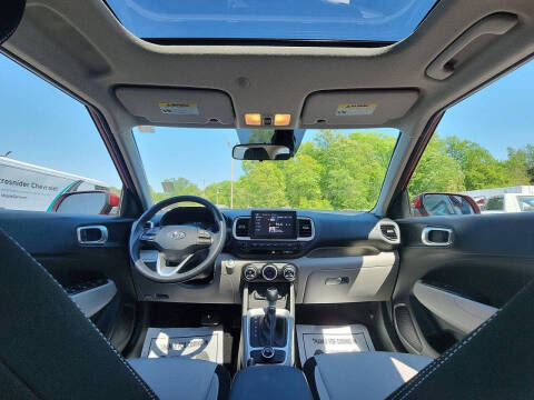 2025 Hyundai Venue SEL