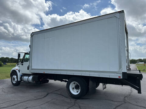 2016 International DuraStar 4300