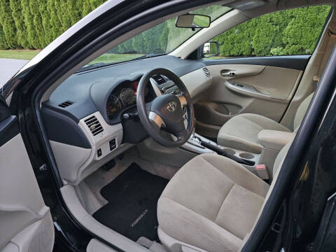 2011 Toyota Corolla LE