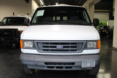 2006 Ford E-Series E-350 SD