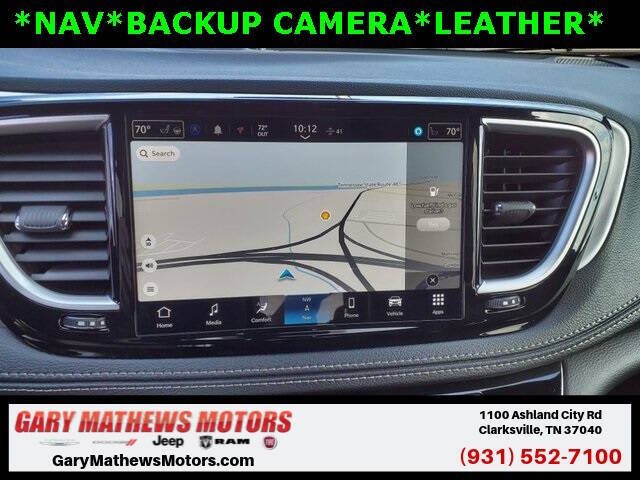 2024 Chrysler Pacifica Plug-In Hybrid Select