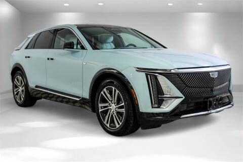 2024 Cadillac LYRIQ Luxury 1