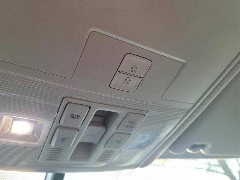 2023 Volkswagen Atlas V6 SE