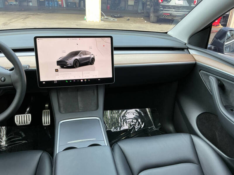 2023 Tesla Model Y Performance