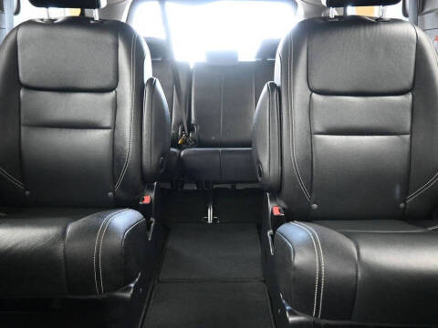 2020 Toyota Sienna SE Premium 7-Passenger